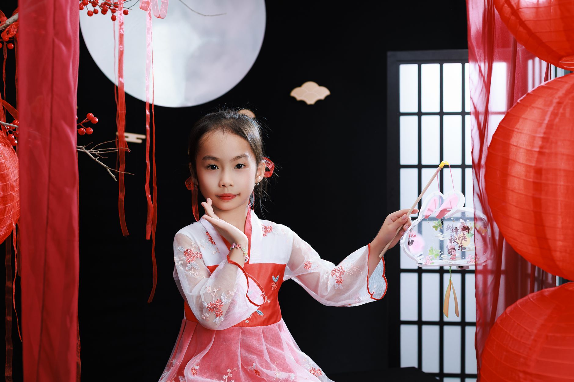 Chinese moon goddess Chang'e story full moon illustration