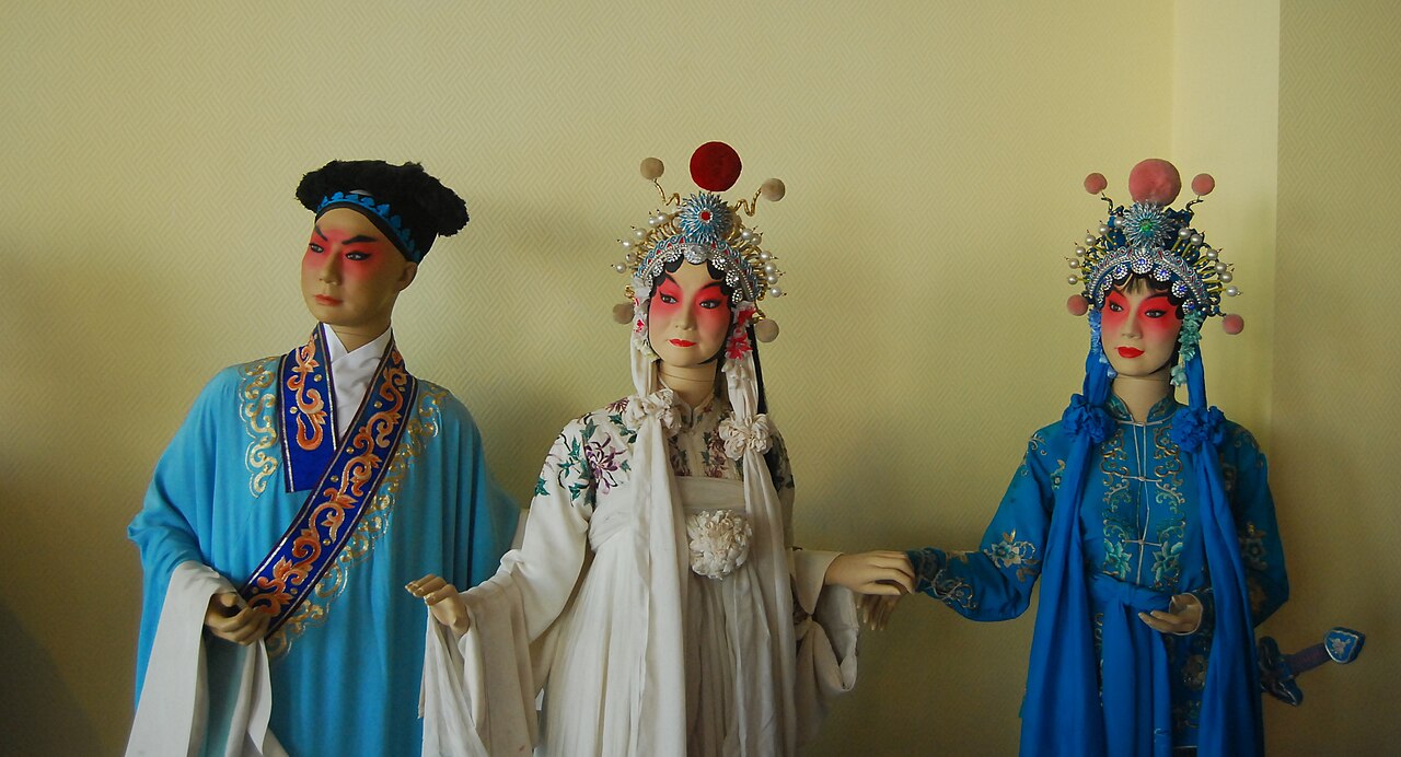 White Snake Legend context near West Lake for opening the story